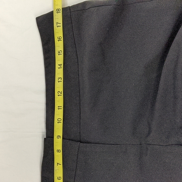 Kenneth Cole 12 short pants - Picture 3 of 8